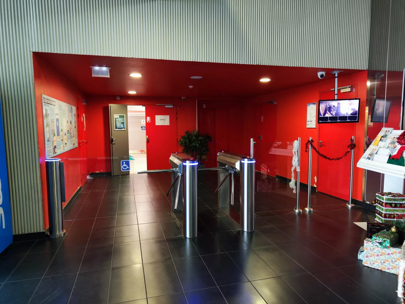 Piscine Rosa Parks Clichy