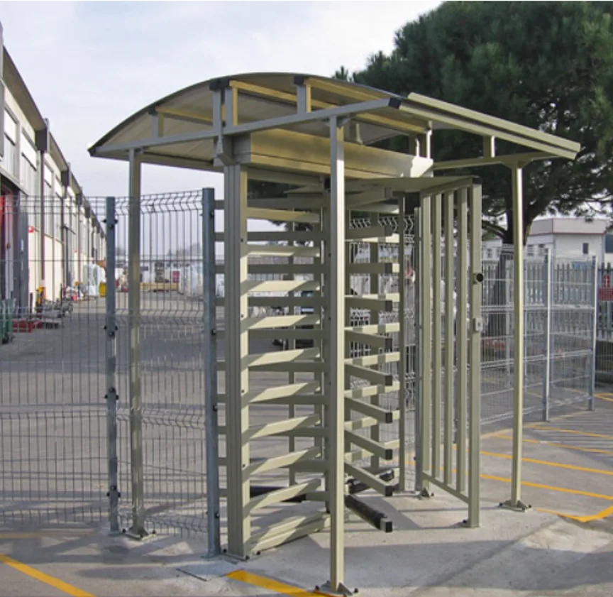 Tambours IDtronic pleine hauteur pour le contrôle d'accès aux entrées d'usine